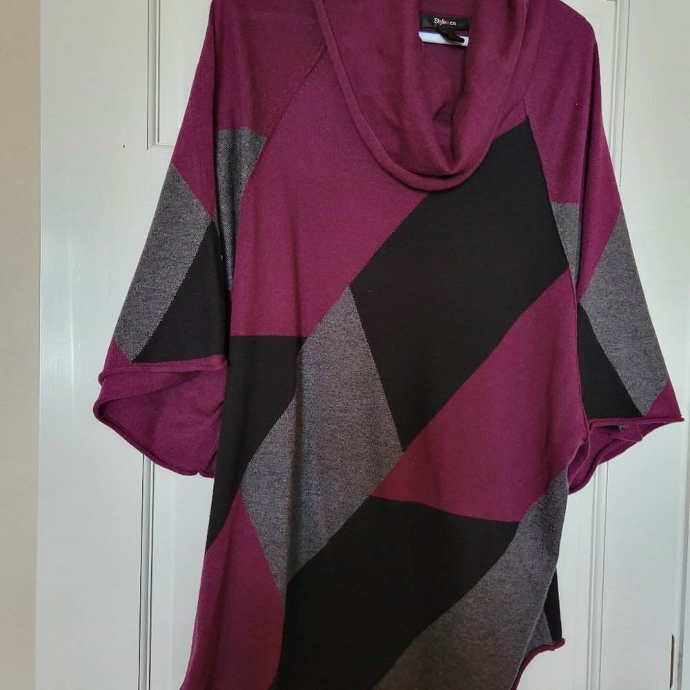 Poncho sweater